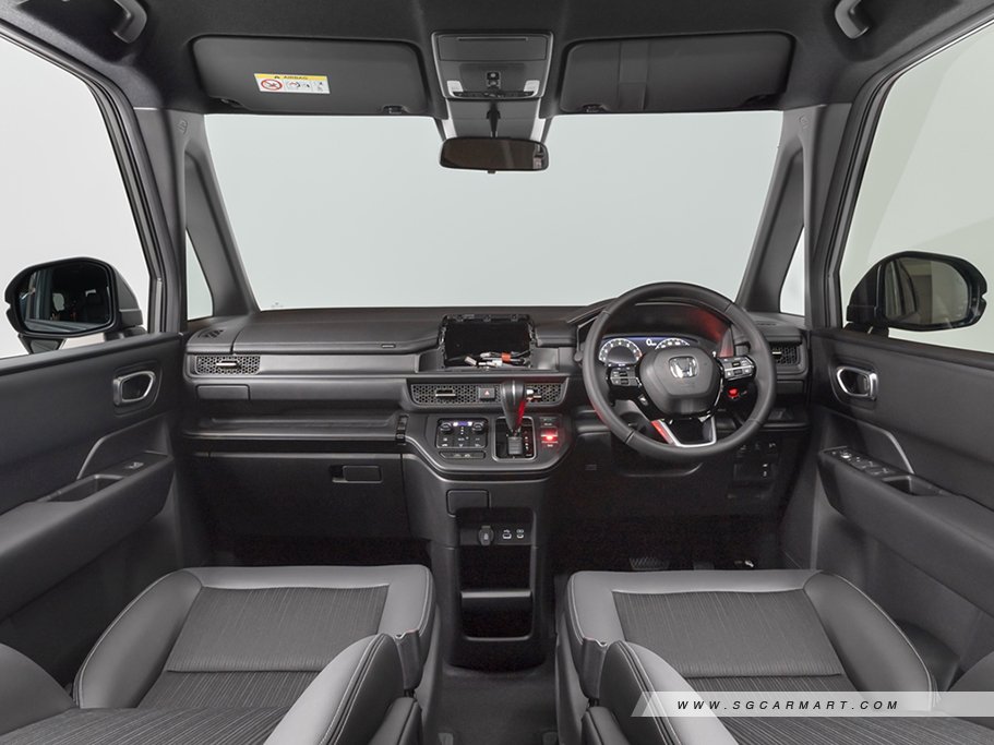 Honda Stepwagon Hybrid 1.5 Spada Honda Sensing e:HEV Welcab 53