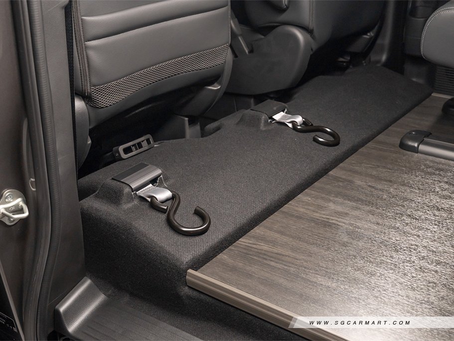 Honda Stepwagon Hybrid 1.5 Spada Honda Sensing e:HEV Welcab 55