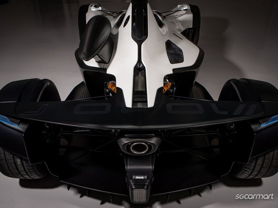 https://i.i-sgcm.com/new_cars/cars/21613/21613_g28