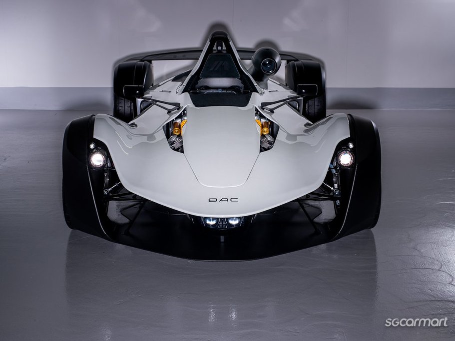 https://i.i-sgcm.com/new_cars/cars/21613/21613_g6