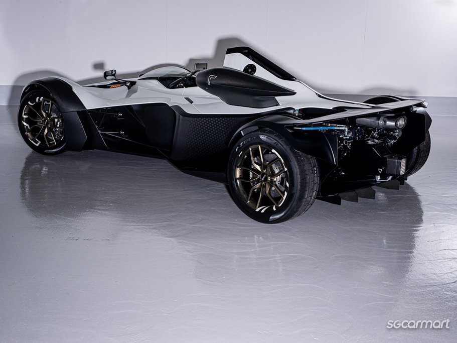 https://i.i-sgcm.com/new_cars/cars/21613/21613_g9