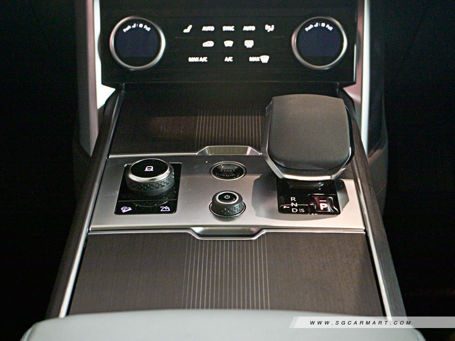 https://i.i-sgcm.com/new_cars/cars/21614/21614_g34