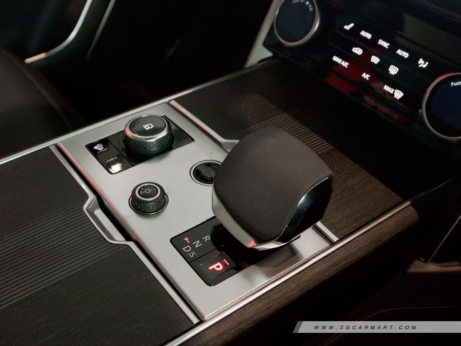 https://i.i-sgcm.com/new_cars/cars/21614/21614_g35