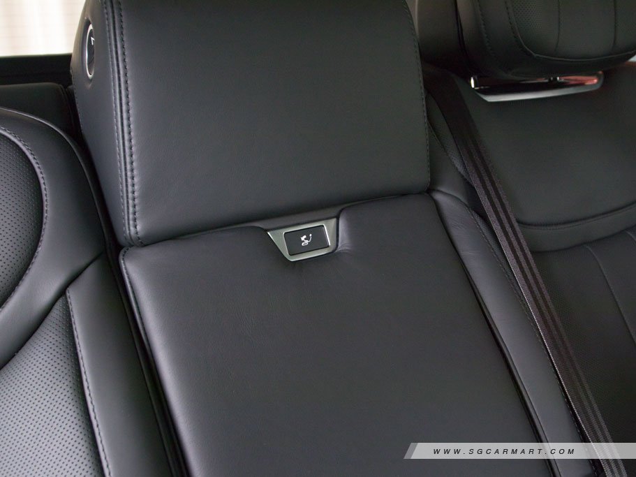 https://i.i-sgcm.com/new_cars/cars/21614/21614_g40