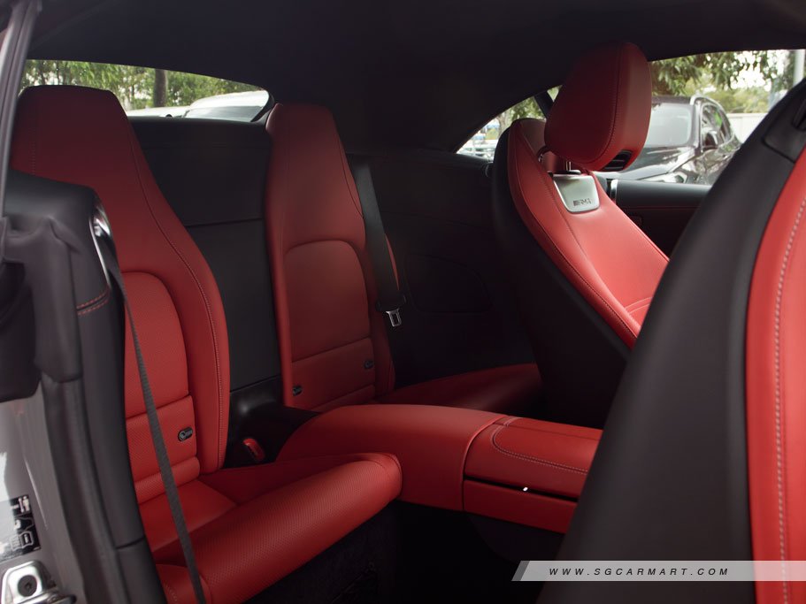 https://i.i-sgcm.com/new_cars/cars/21616/21616_g29