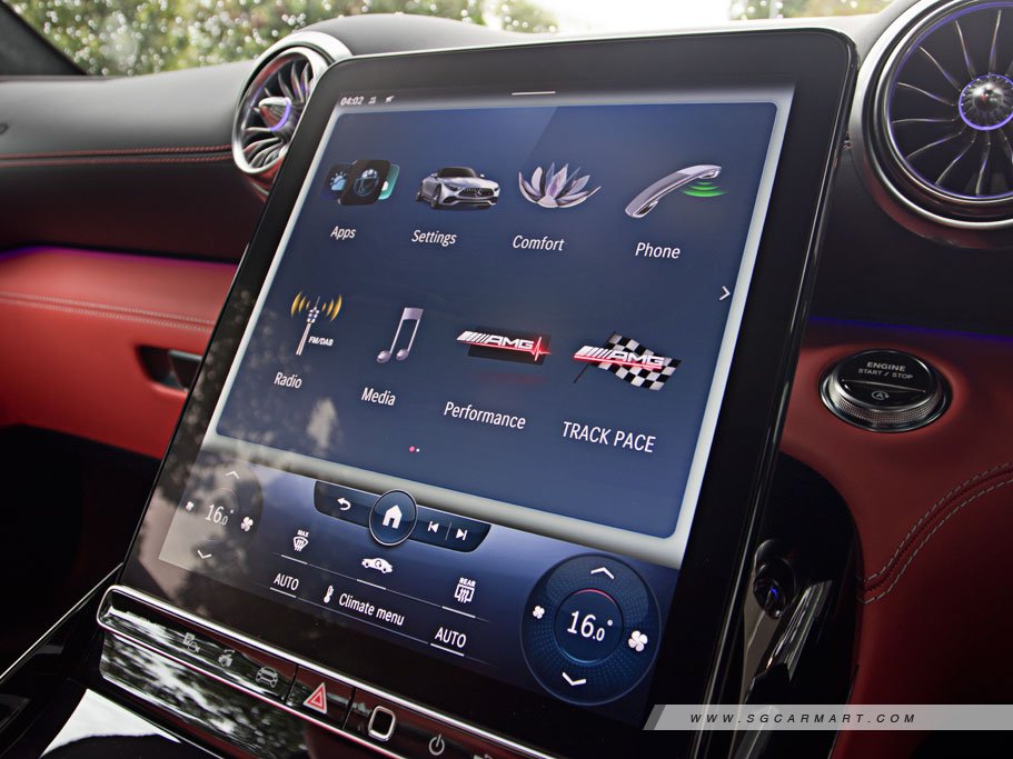 https://i.i-sgcm.com/new_cars/cars/21616/21616_g37