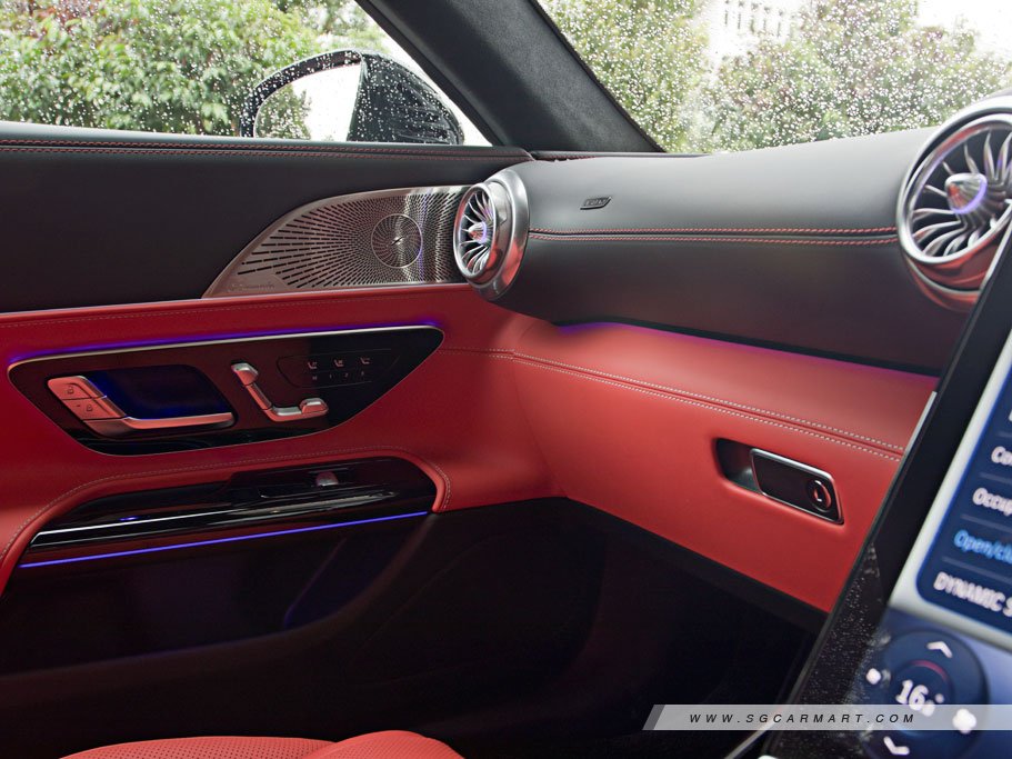 https://i.i-sgcm.com/new_cars/cars/21616/21616_g47