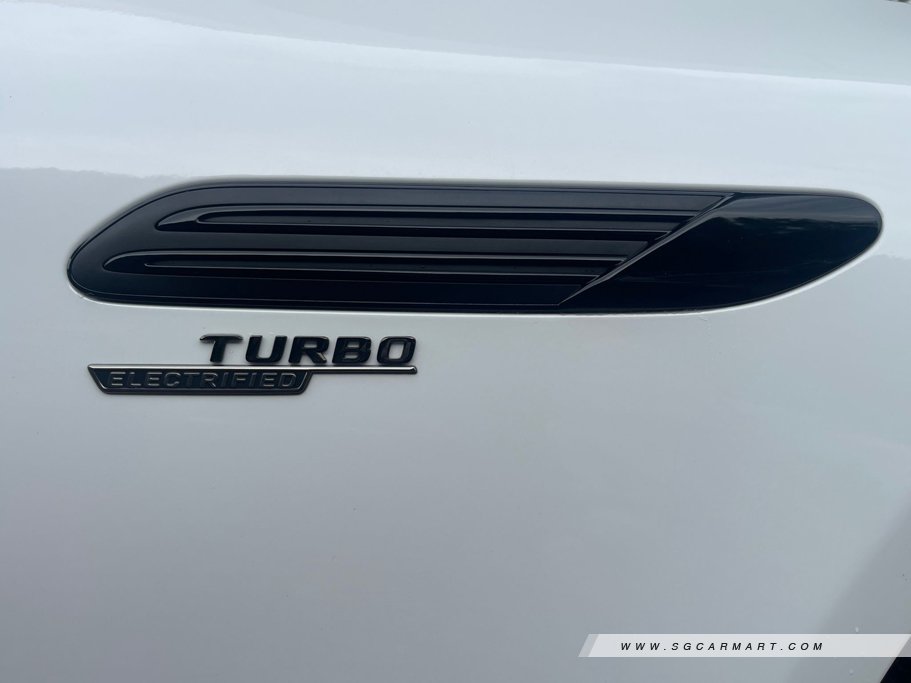 https://i.i-sgcm.com/new_cars/cars/21616/21616_g58