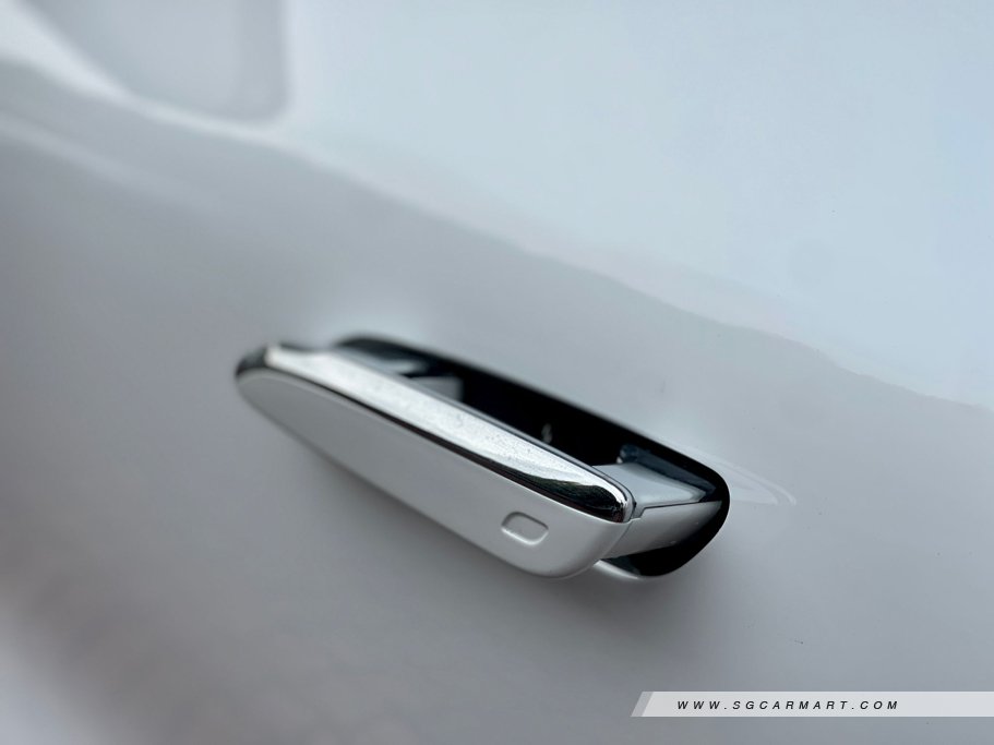 https://i.i-sgcm.com/new_cars/cars/21616/21616_g61