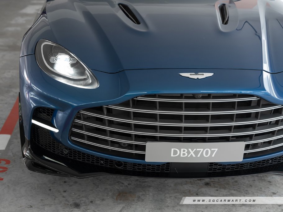 https://i.i-sgcm.com/new_cars/cars/21618/21618_g32