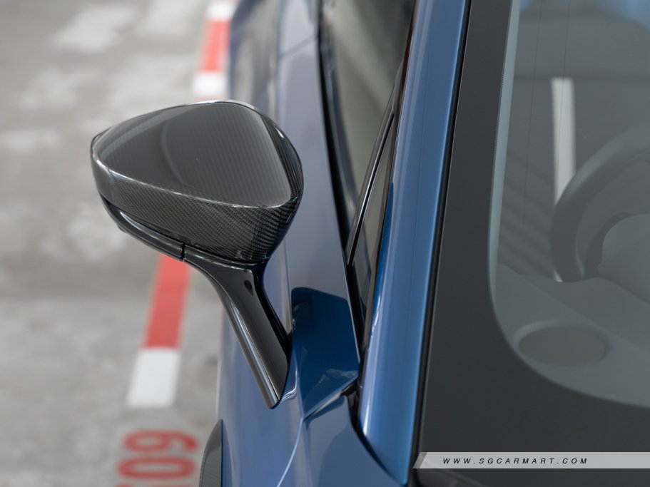https://i.i-sgcm.com/new_cars/cars/21618/21618_g34