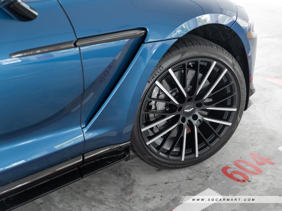 https://i.i-sgcm.com/new_cars/cars/21618/21618_g35