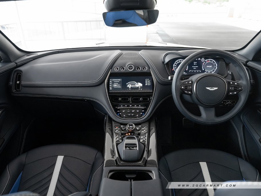 https://i.i-sgcm.com/new_cars/cars/21618/21618_g39
