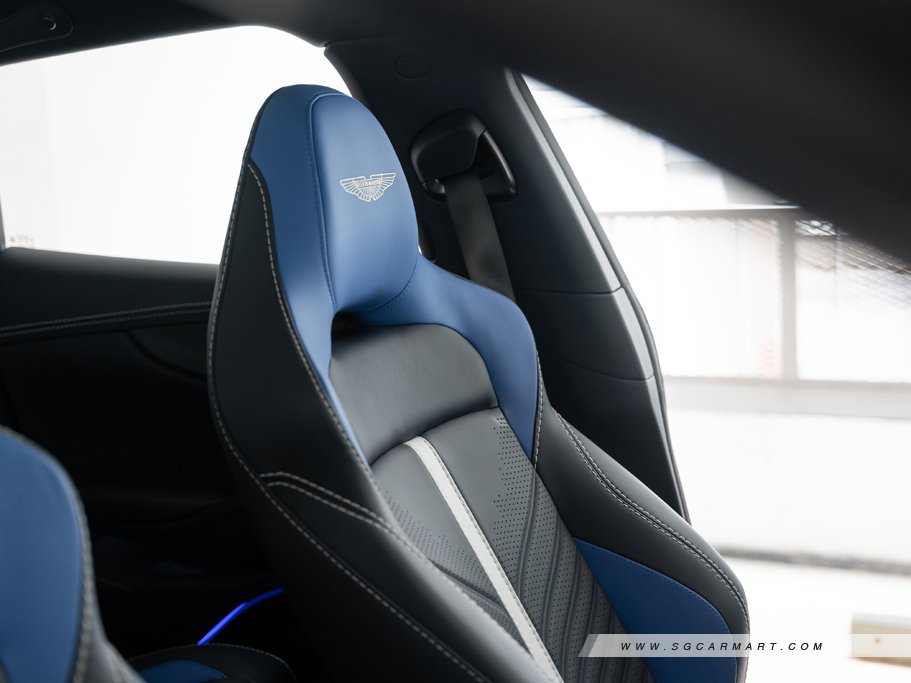 https://i.i-sgcm.com/new_cars/cars/21618/21618_g53