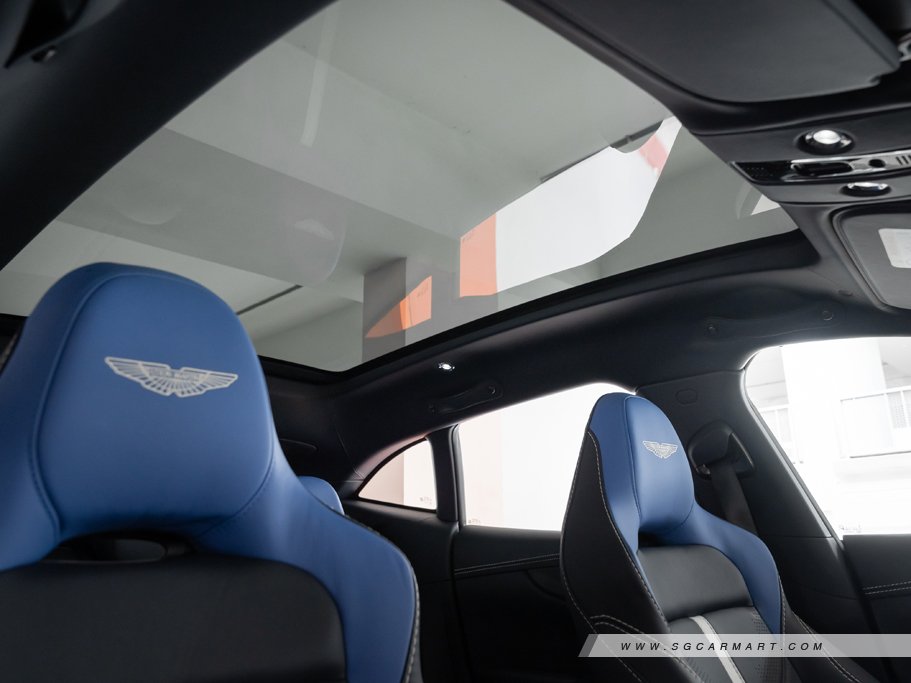 https://i.i-sgcm.com/new_cars/cars/21618/21618_g54