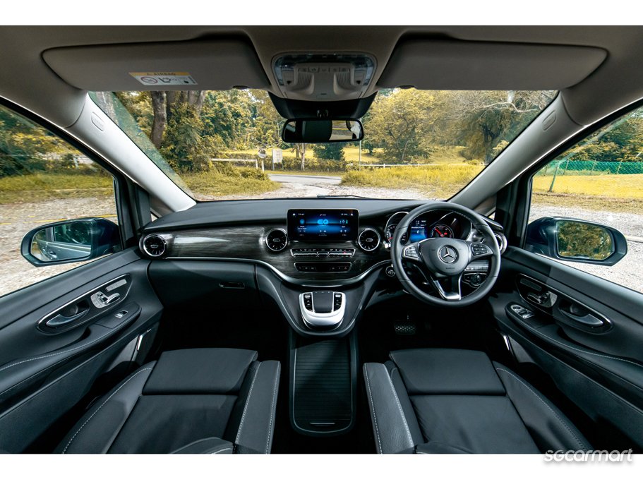 https://i.i-sgcm.com/new_cars/cars/21620/21620_g18