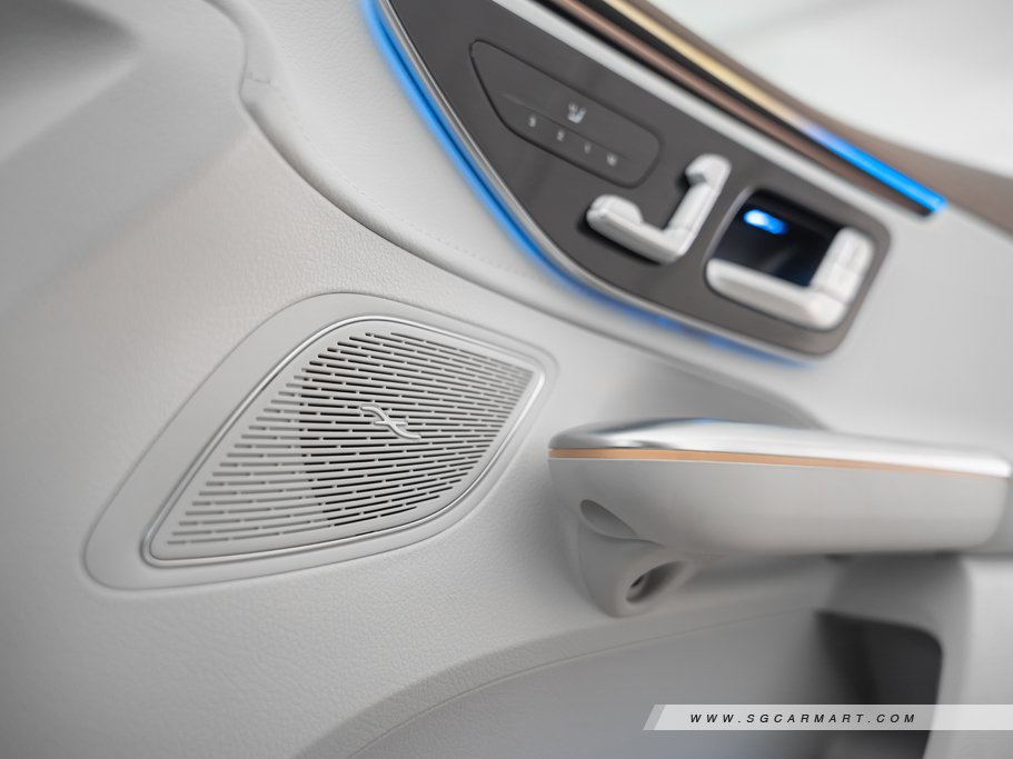 https://i.i-sgcm.com/new_cars/cars/21628/21628_g29