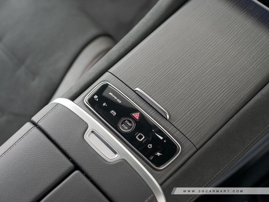 https://i.i-sgcm.com/new_cars/cars/21628/21628_g61