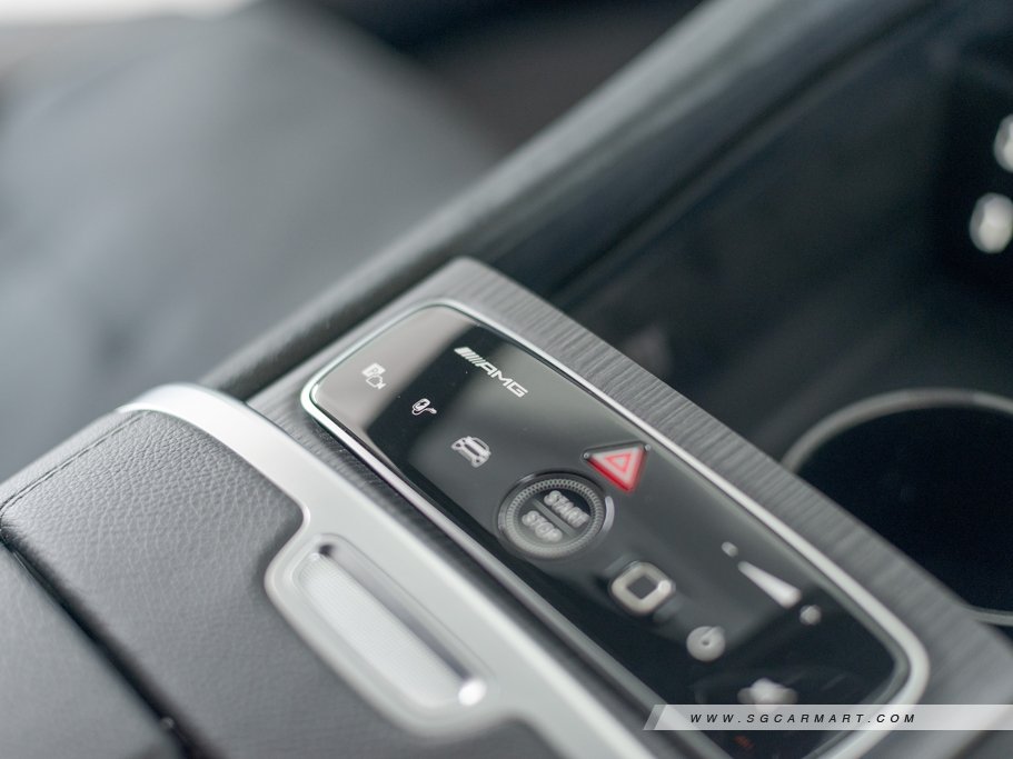 https://i.i-sgcm.com/new_cars/cars/21628/21628_g63