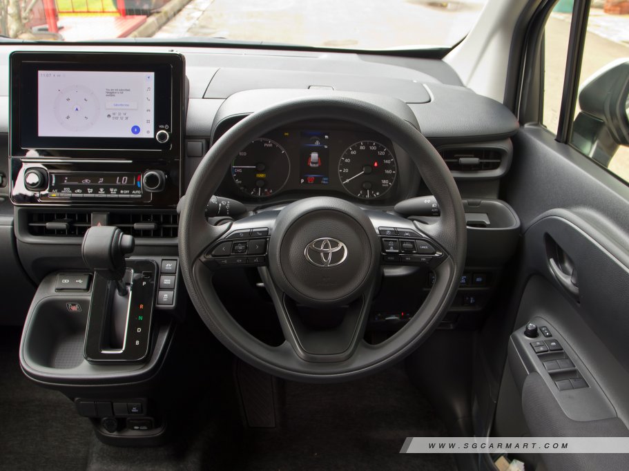 https://i.i-sgcm.com/new_cars/cars/21629/21629_g18