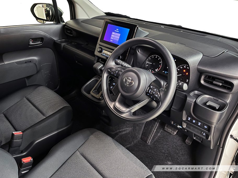 https://i.i-sgcm.com/new_cars/cars/21630/21630_g6