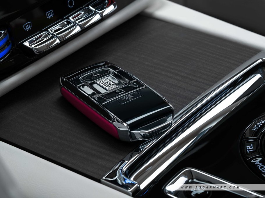 https://i.i-sgcm.com/new_cars/cars/21631/21631_g32