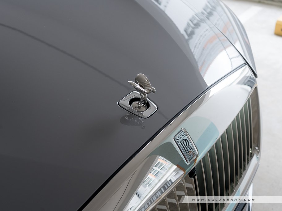 https://i.i-sgcm.com/new_cars/cars/21631/21631_g38