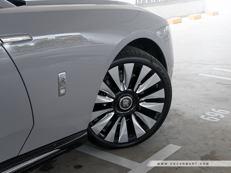 https://i.i-sgcm.com/new_cars/cars/21631/21631_g40