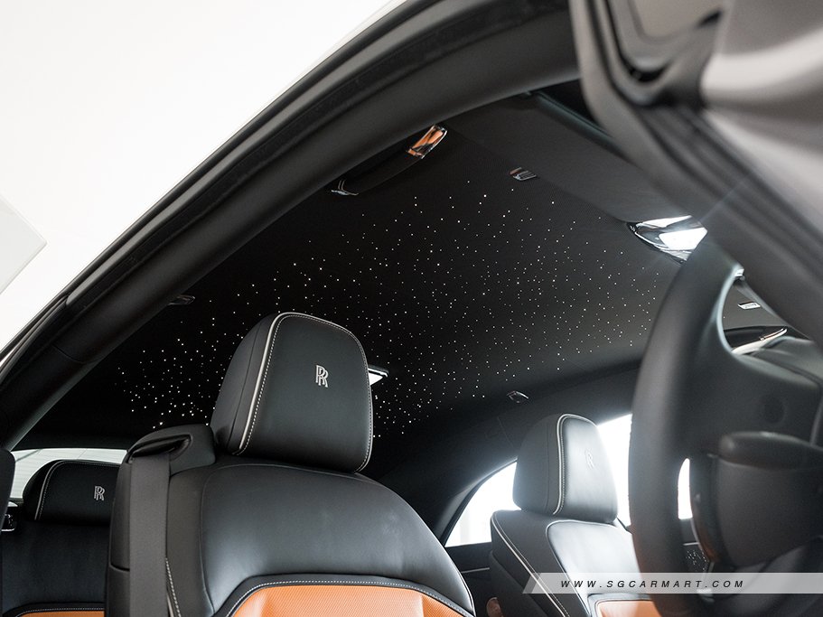 https://i.i-sgcm.com/new_cars/cars/21631/21631_g51