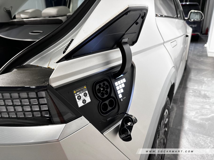https://i.i-sgcm.com/new_cars/cars/21635/21635_g10