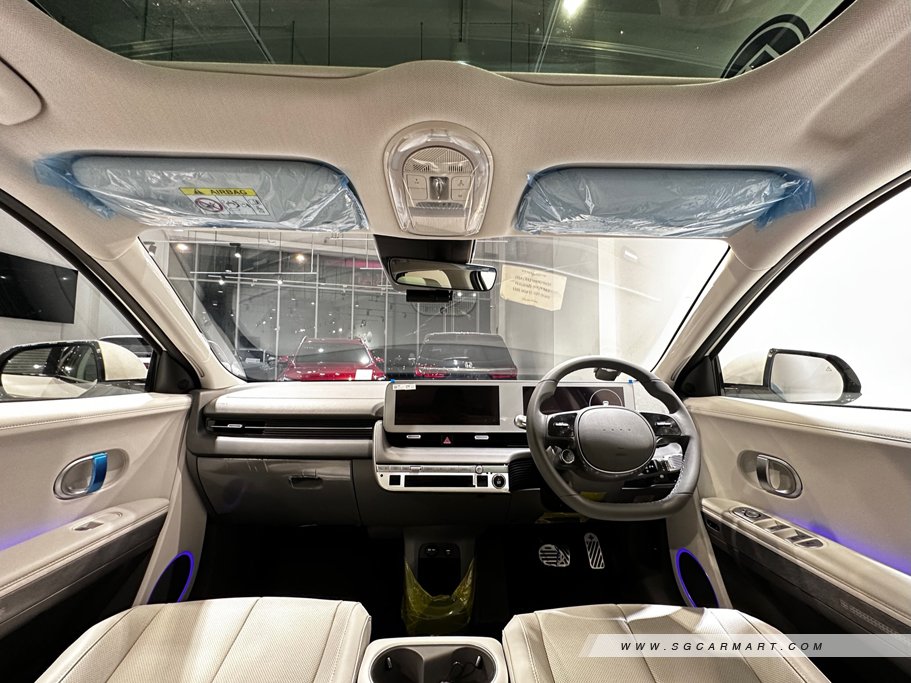 https://i.i-sgcm.com/new_cars/cars/21635/21635_g13