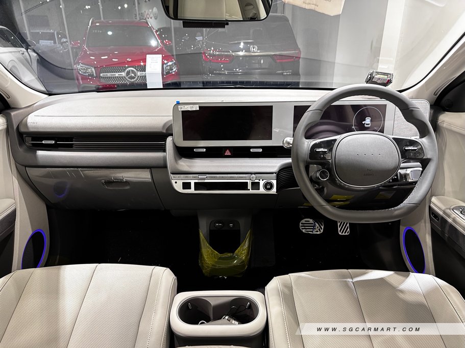 https://i.i-sgcm.com/new_cars/cars/21635/21635_g14