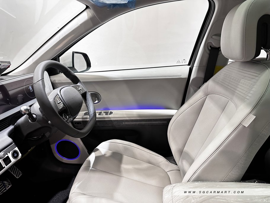 https://i.i-sgcm.com/new_cars/cars/21635/21635_g19