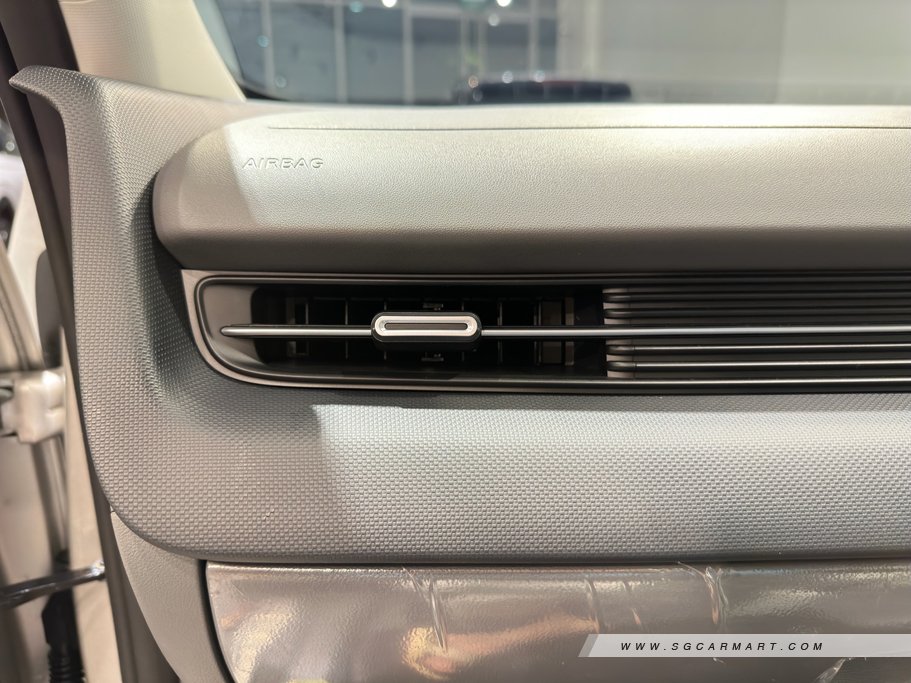 https://i.i-sgcm.com/new_cars/cars/21635/21635_g47