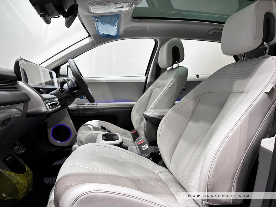 https://i.i-sgcm.com/new_cars/cars/21635/21635_g48