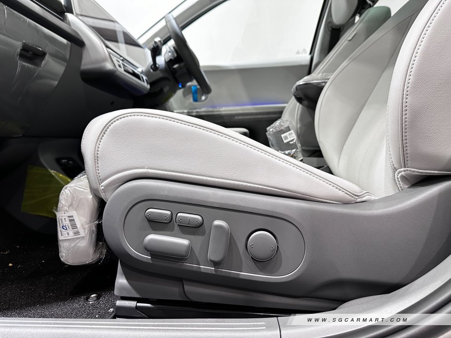 https://i.i-sgcm.com/new_cars/cars/21635/21635_g49