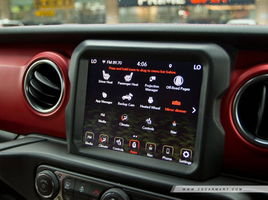 https://i.i-sgcm.com/new_cars/cars/21637/21637_g16