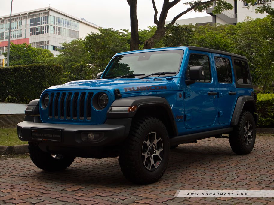 https://i.i-sgcm.com/new_cars/cars/21637/21637_g2