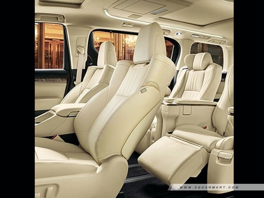 https://i.i-sgcm.com/new_cars/cars/21638/21638_g2