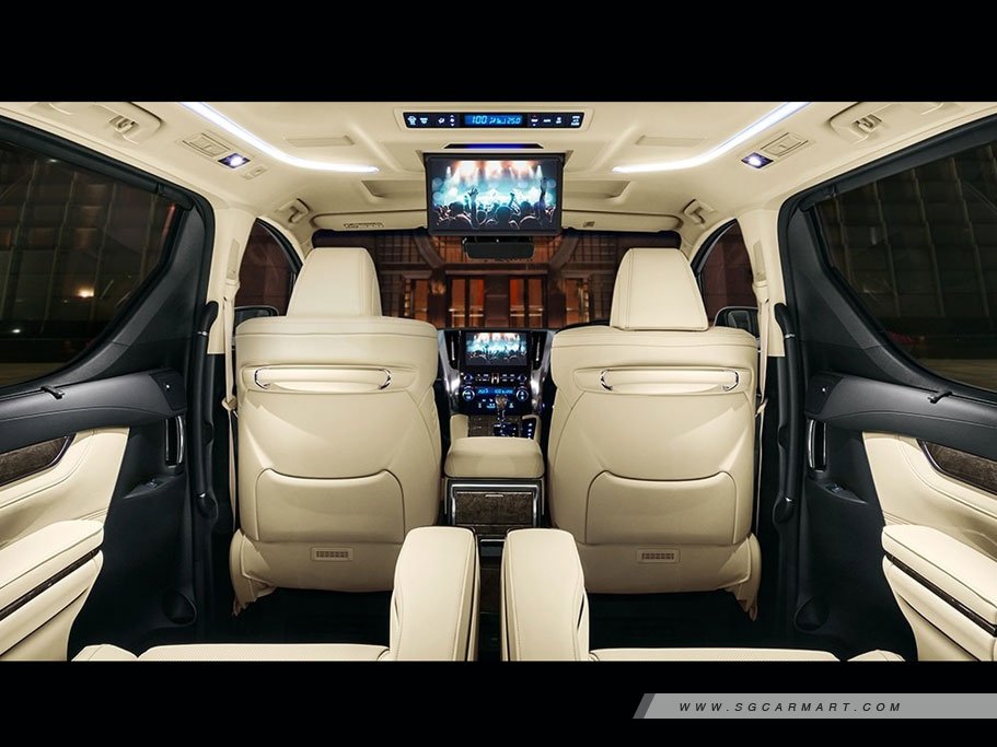 https://i.i-sgcm.com/new_cars/cars/21638/21638_g3