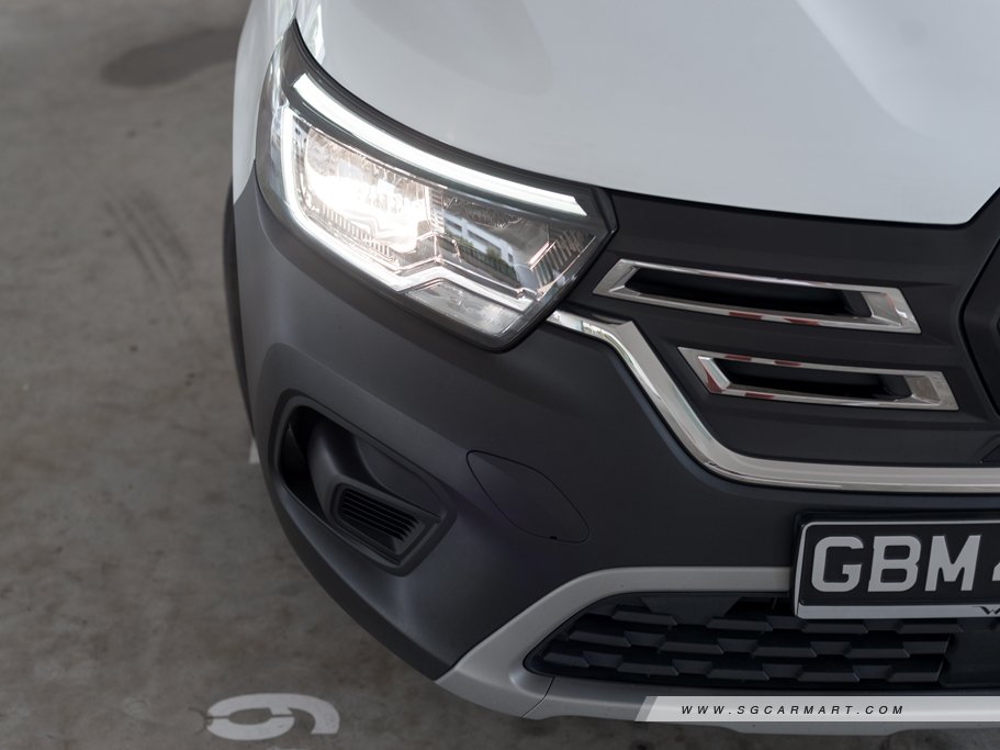 https://i.i-sgcm.com/new_cars/cars/21644/21644_g10