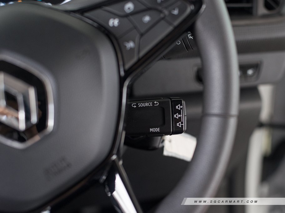 https://i.i-sgcm.com/new_cars/cars/21644/21644_g16