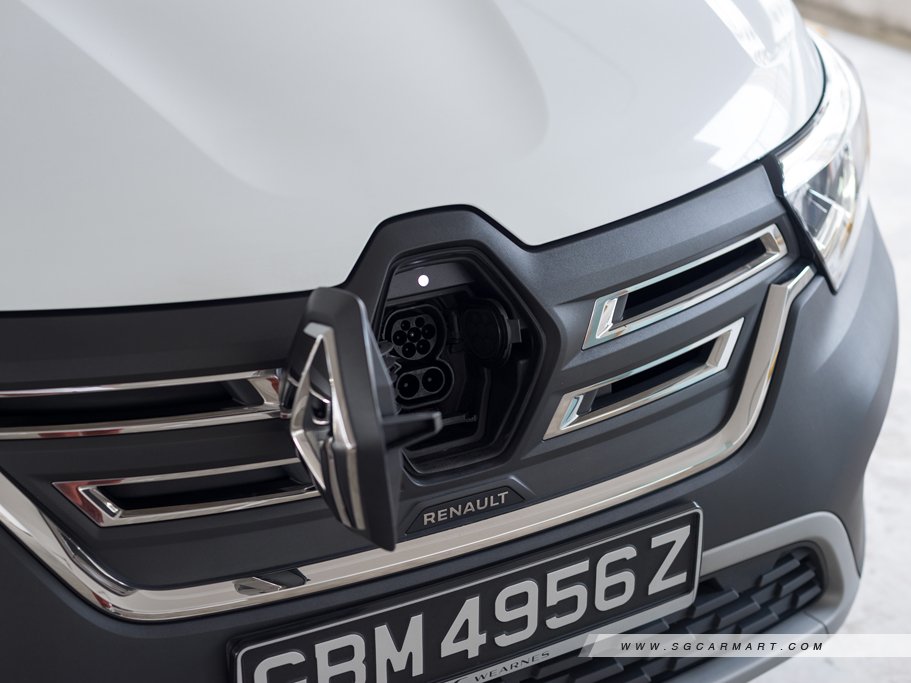 https://i.i-sgcm.com/new_cars/cars/21644/21644_g28