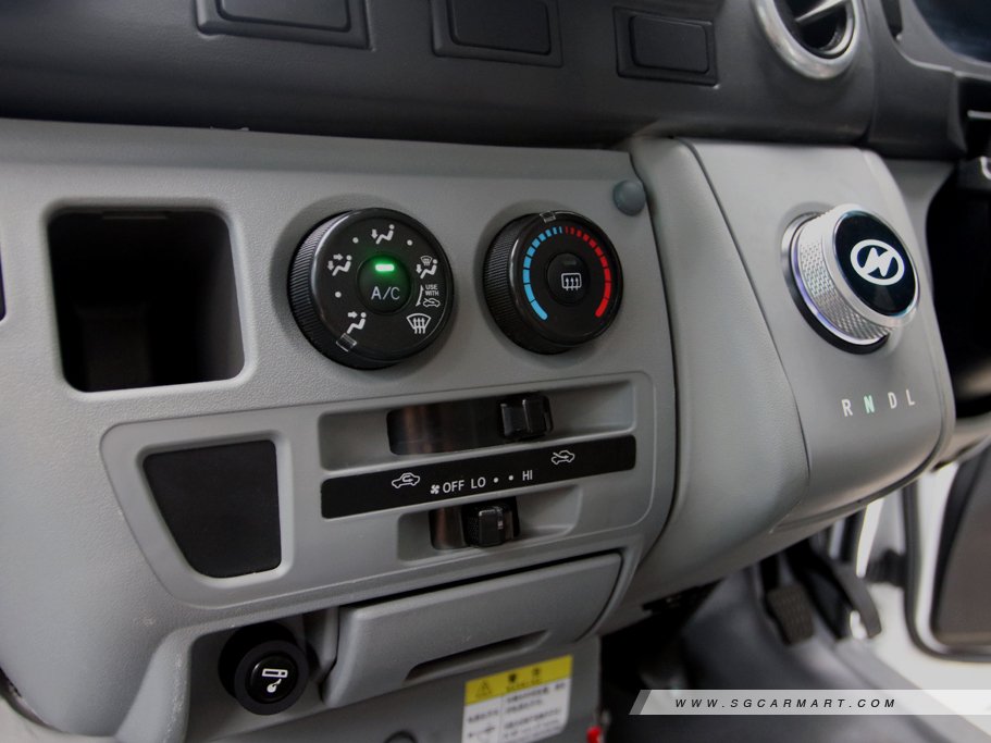 https://i.i-sgcm.com/new_cars/cars/21650/21650_g14