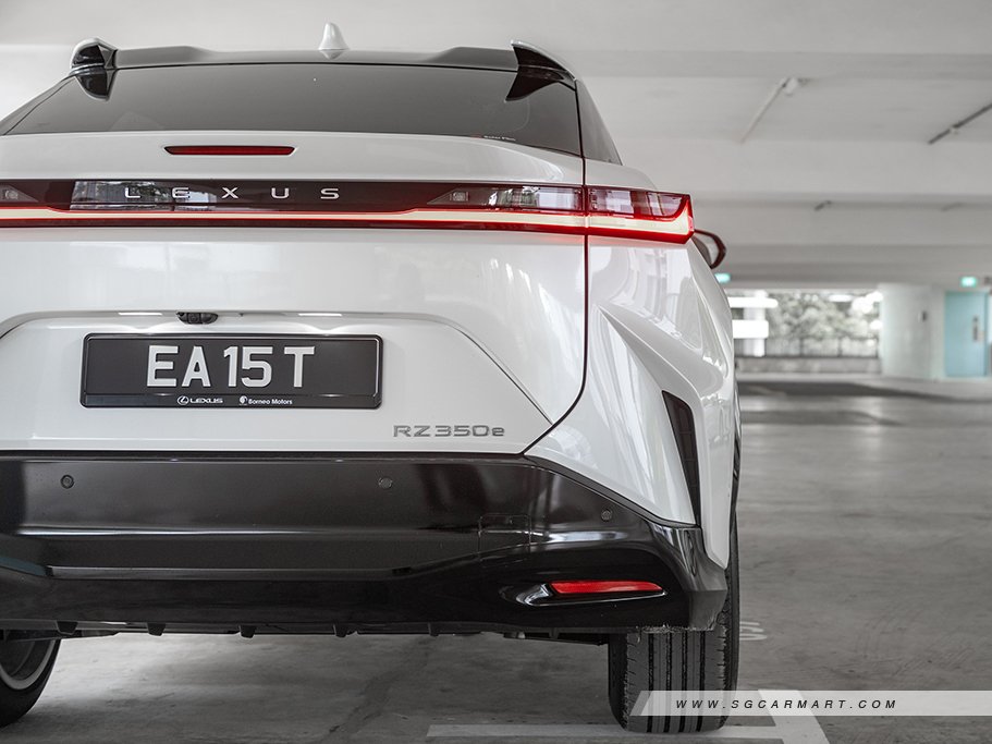 https://i.i-sgcm.com/new_cars/cars/21652/21652_g56