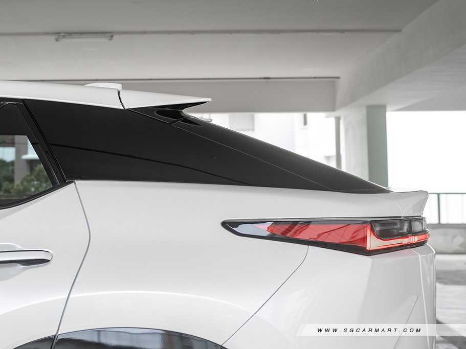 https://i.i-sgcm.com/new_cars/cars/21652/21652_g58