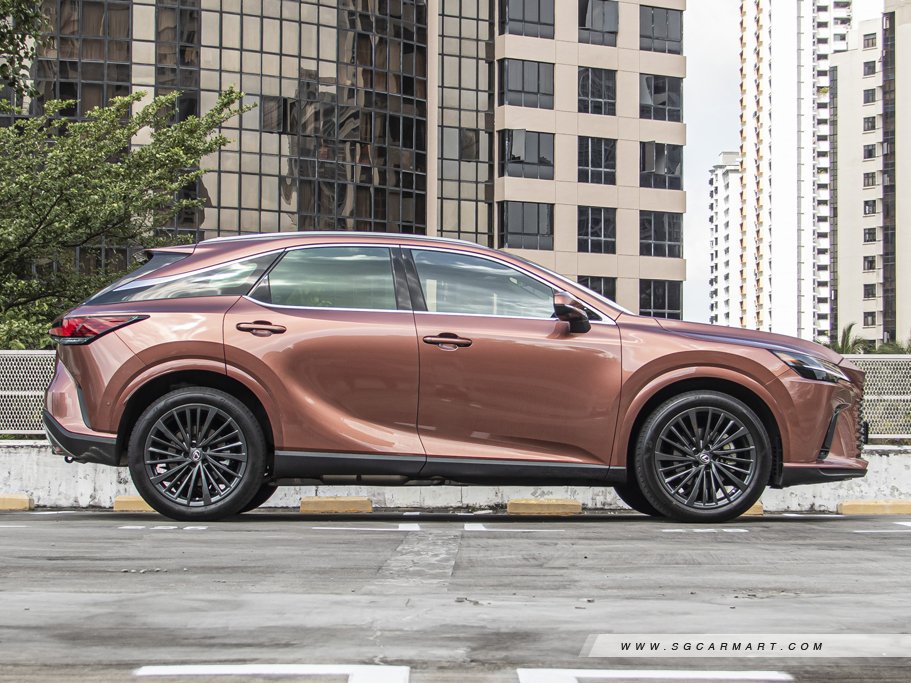 https://i.i-sgcm.com/new_cars/cars/21653/21653_g10