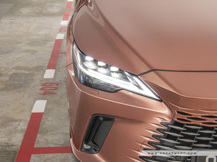 https://i.i-sgcm.com/new_cars/cars/21653/21653_g13