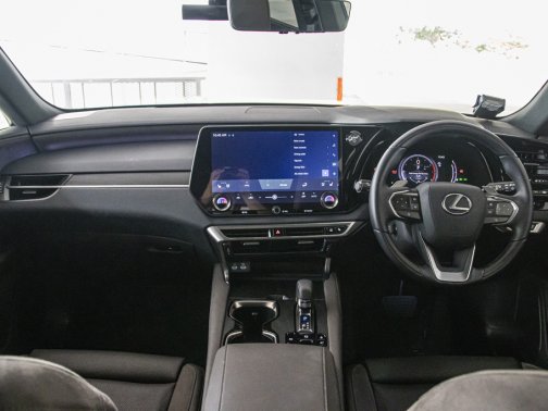 https://i.i-sgcm.com/new_cars/cars/21653/21653_g19
