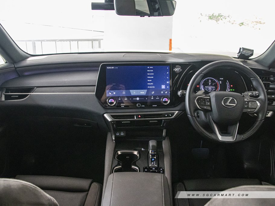 https://i.i-sgcm.com/new_cars/cars/21653/21653_g19